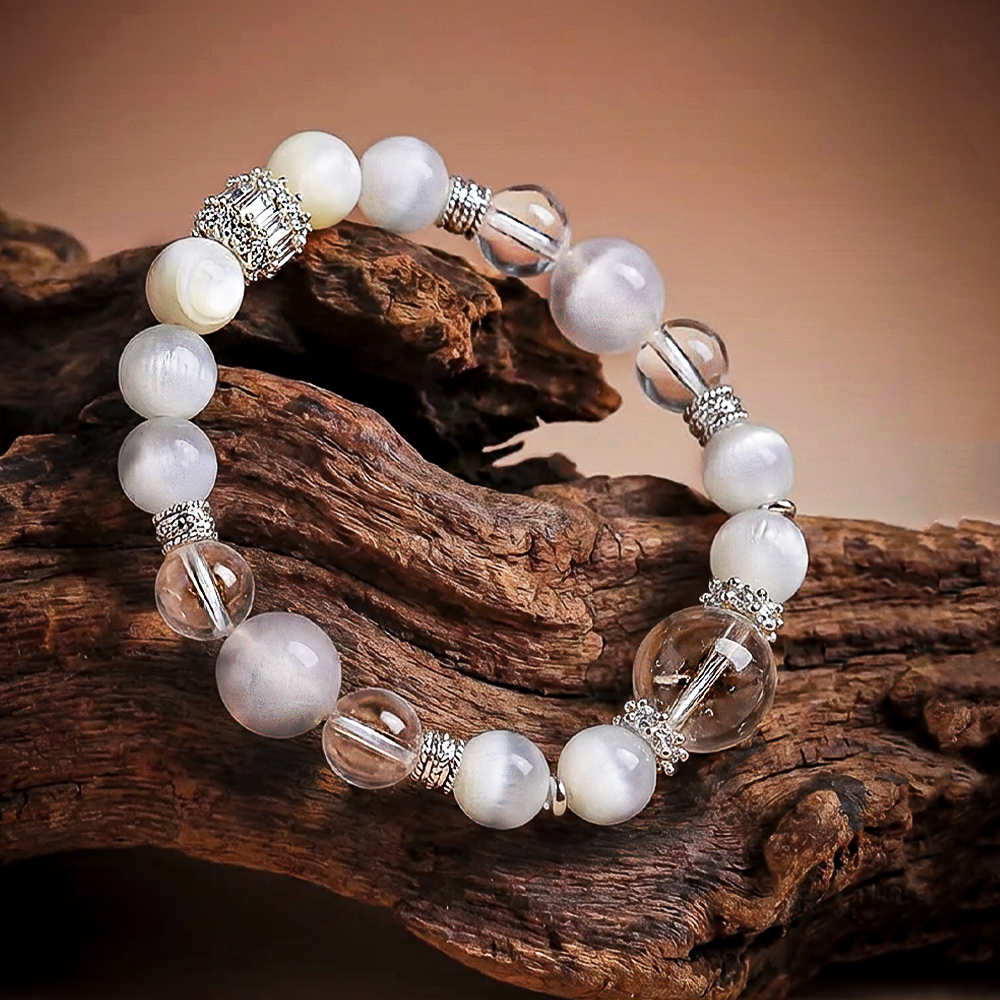 Pulsera de cristal con elementos metálicos de diseño