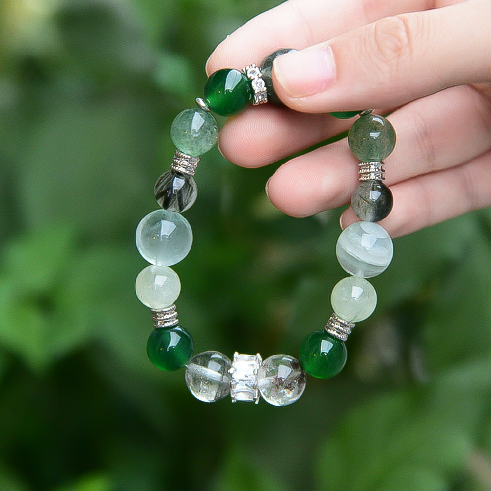 Pulsera de cristal con elementos de madera de diseño