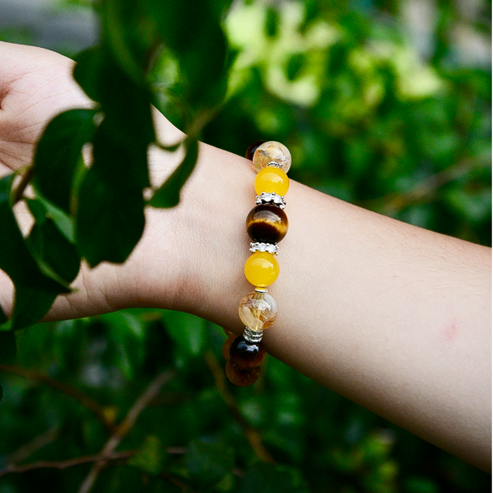Pulsera de cristal con elementos de la Tierra de diseñador 
